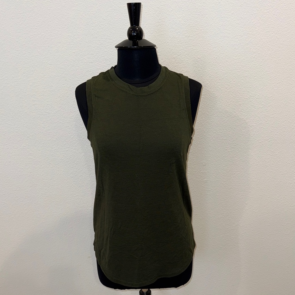Athleta Olive Green Sleeveless Women's Top
